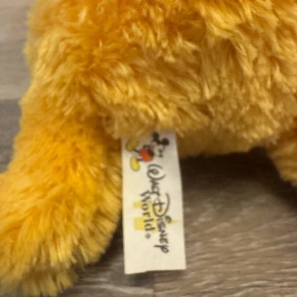 Winnie The Pooh Bear Walt Disney World Plush 11” Pre-Owned great Condition - Picture 6 of 8
